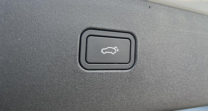 Volvo EX30 AWD Ultra Twin/TZ/360/ Kola - fotka 28 z 55