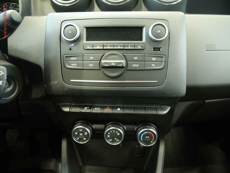 Dacia Duster (2021) 1.0 TCe, 2.maj,ČR, TZ, tempo - fotka 13 z 21