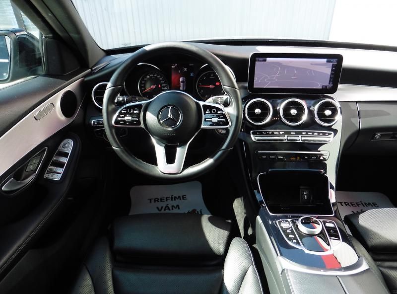 Mercedes-Benz Třídy C 220d 4Matic Avantgarde, Navi, - fotka 11 z 20