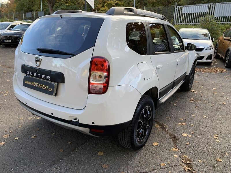 Dacia Duster 1,6 i ČR,SERVISKA - fotka 8 z 18