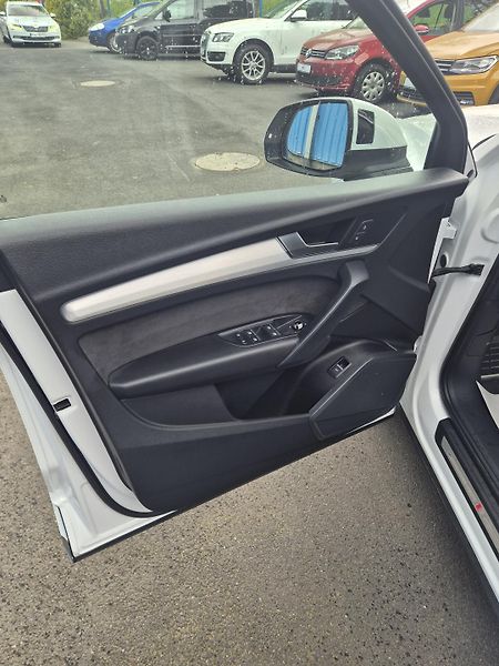 Audi Q5 (2019) - fotka 15 z 23