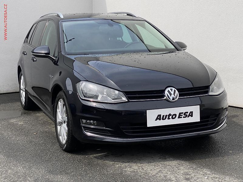 Volkswagen Golf (2015) 2.0 TDi, Lounge, DSG, TZ - fotografie inzerátu