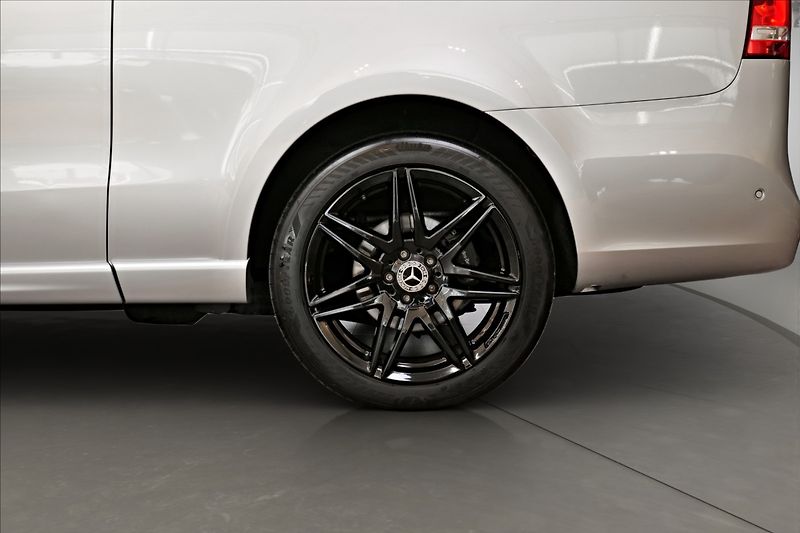 Mercedes-Benz Třídy V V300d 4M / ČR / NIGHT /360° - fotka 9 z 25