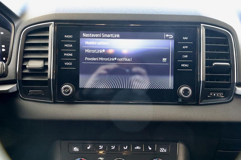 Škoda Karoq (2023) 2.0TDI DSG LED Navi Display  - fotka 28 z 32