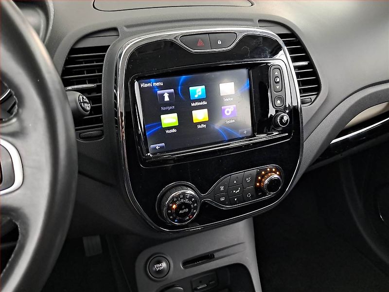 Renault Captur (2016) 1.2 TCe, Automat, ČR,1.maj - fotka 12 z 17