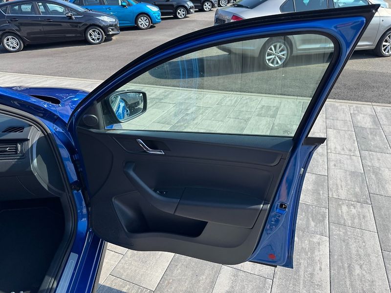 Škoda Rapid (2016) Monte Carlo 1.4 TSI DSG - fotka 26 z 37
