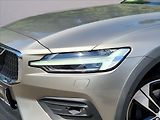 Volvo V60 2,0 D4 AWD Cross Country - náhled 4