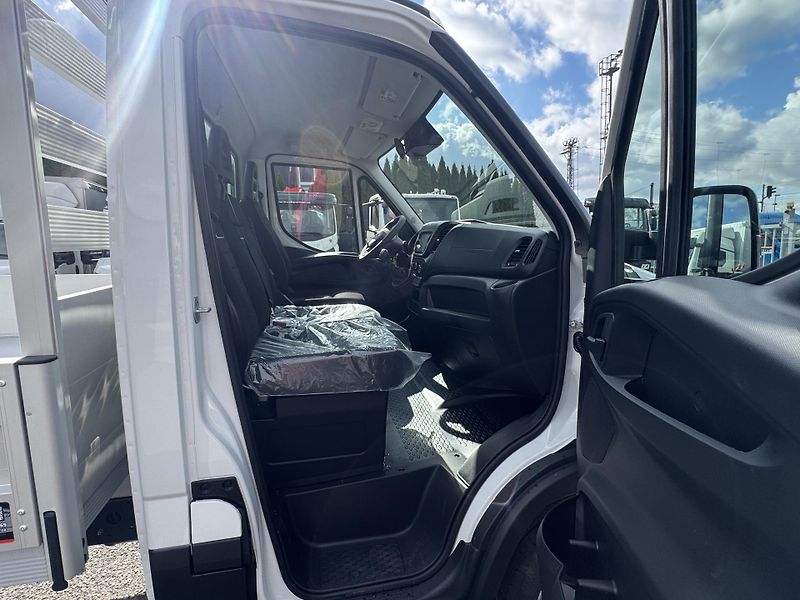 Iveco Daily (2026) 35C16* SKLÁPĚČ S3 NA 4TUNY - fotka 26 z 30