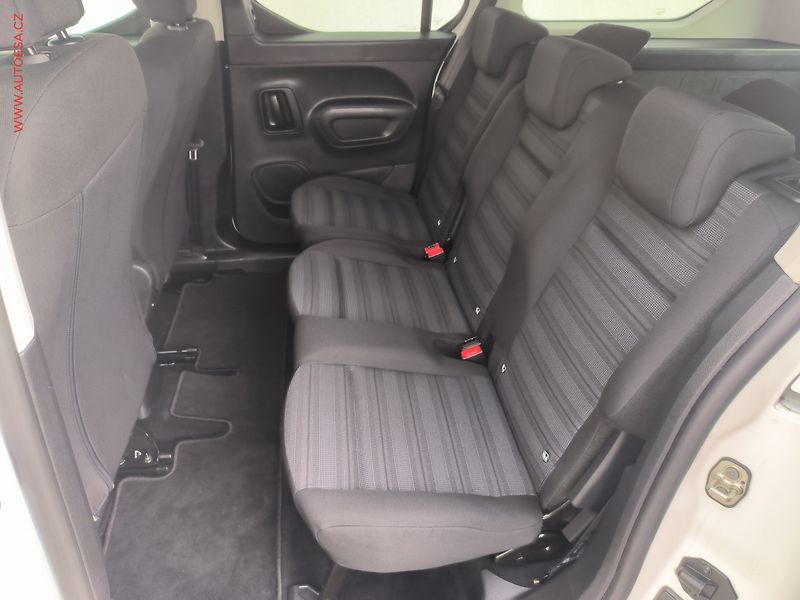 Opel Combo (2020) 1.5CDTi MAXi XL, Life, AT - fotka 10 z 24