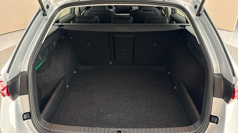Škoda Octavia 1.0 TSI E-Tec DSG Ambition Com - fotka 17 z 23