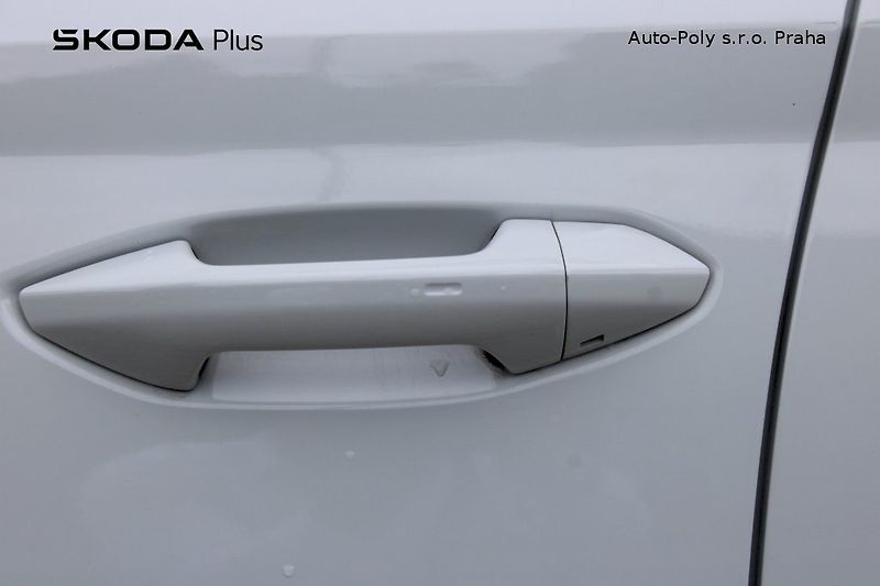 Škoda Octavia (2024) Combi Selection 1,5 TSI 110kW - fotka 7 z 25
