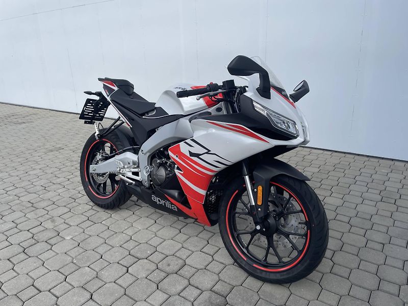 Aprilia (2025) RS 125 EU5+ - fotografie inzerátu