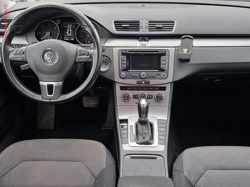 Volkswagen Passat (2012) 2.0TDI, DSG - fotka 8 z 23