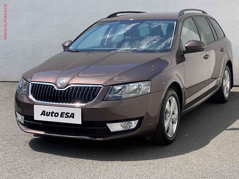Škoda Octavia (2014) 1.4 TSi, Elegance - fotka 3 z 17