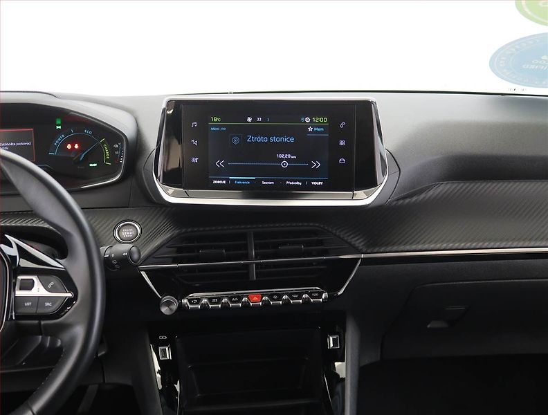Peugeot 208 (2021) Active 50 kWh, SoH 93% - fotka 12 z 22