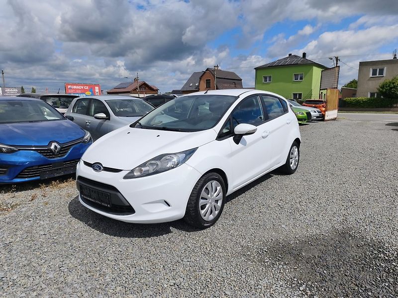 Ford Fiesta (2012) - fotka 9 z 26
