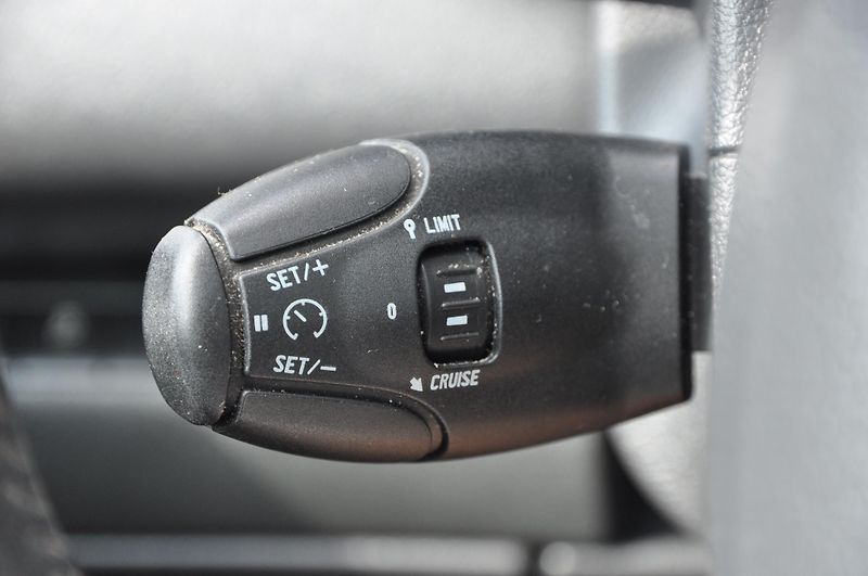 Peugeot 5008 2.0HDi 110kW PANORAMA - fotka 15 z 18
