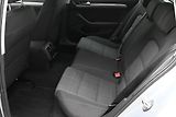 Volkswagen Passat 2,0 TDI 110 kW Business Záruka - náhled 14