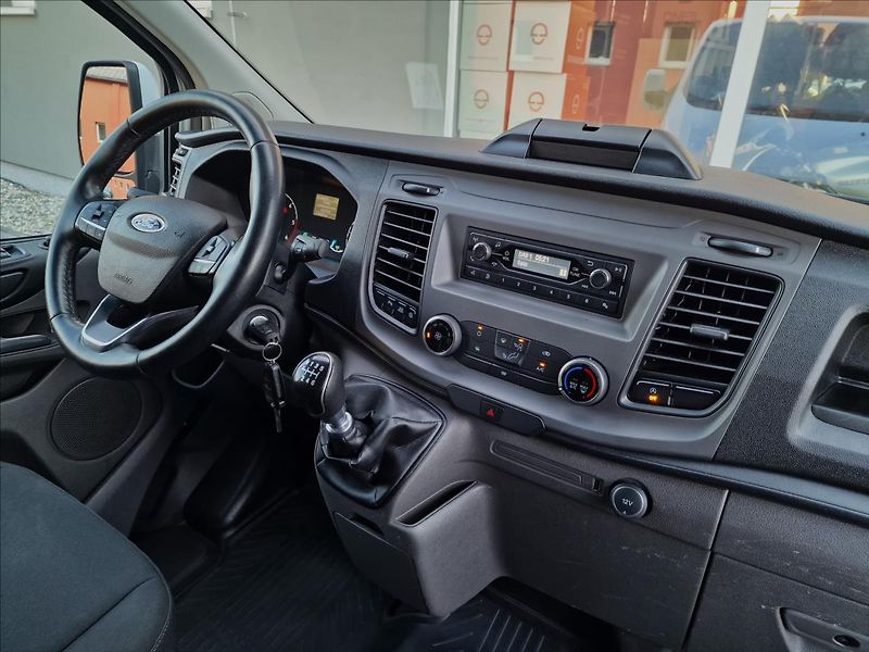 Ford Transit Custom 2.0TDCi Trend L1,ČR,1.Majitel - fotka 34 z 44