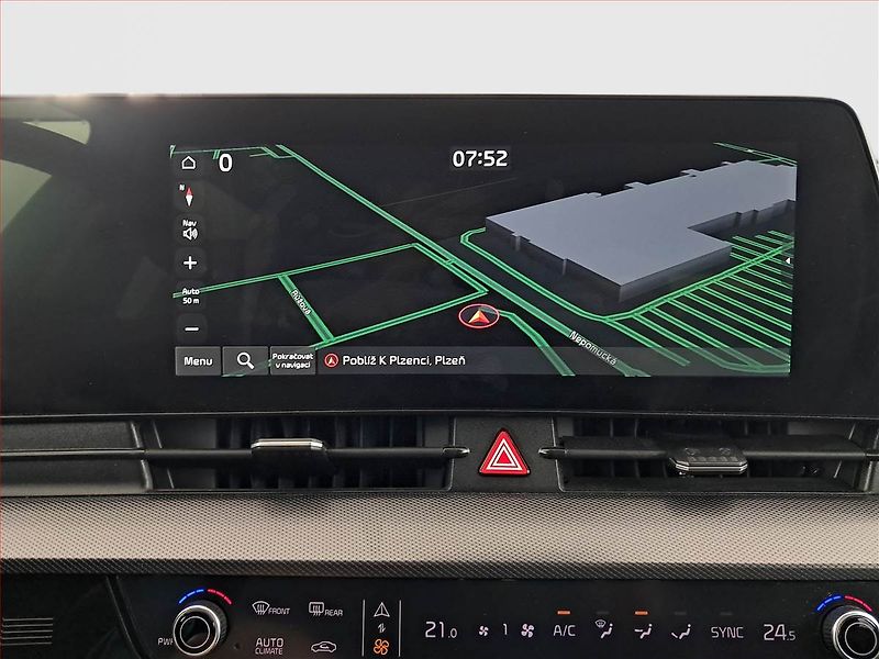 Škoda Fabia (2019) Style 1.0 TSI, Automat - fotka 13 z 18