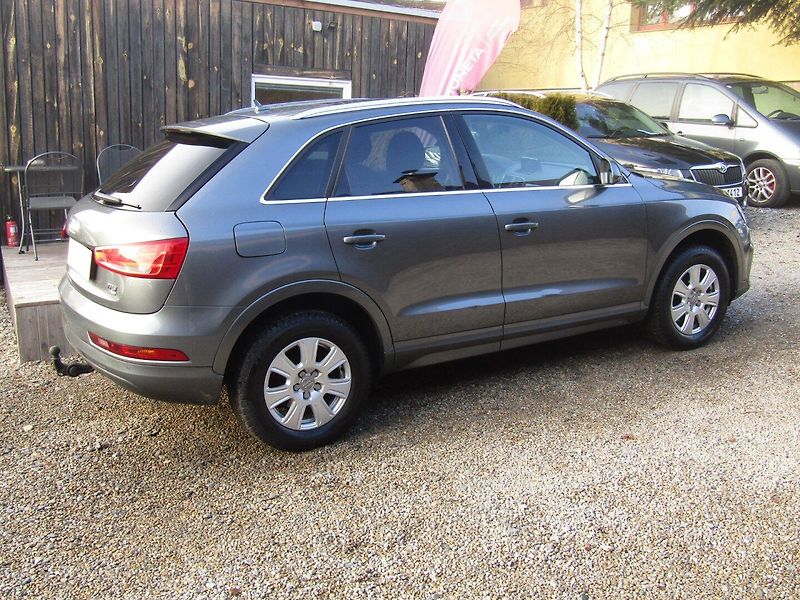 Audi Q3 (2016) 1.4 TFSI 110kW - fotka 10 z 44