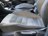 Volkswagen Golf Highline 1.6TDi 77kw DSG ALU - náhled 11