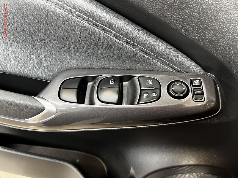 Nissan Juke (2022) 1.0 DiG-T, ČR, N-Connecta - fotka 12 z 19