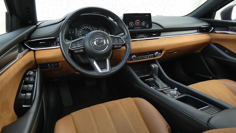 Mazda 6 2.5 aut. 20 th Anniversary - fotka 5 z 24