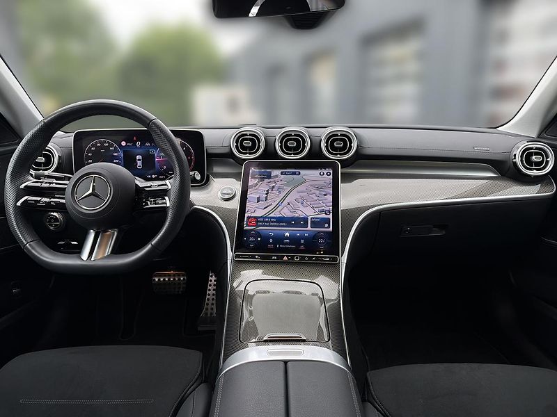 Mercedes-Benz Třídy C C 220 d 4MATIC   2,0 - fotka 11 z 17