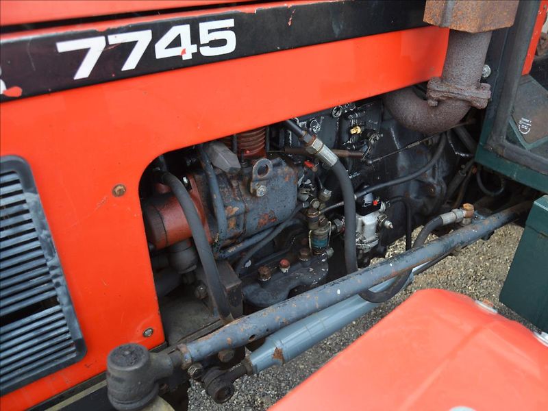 Zetor 7745 4x4 - fotka 12 z 36