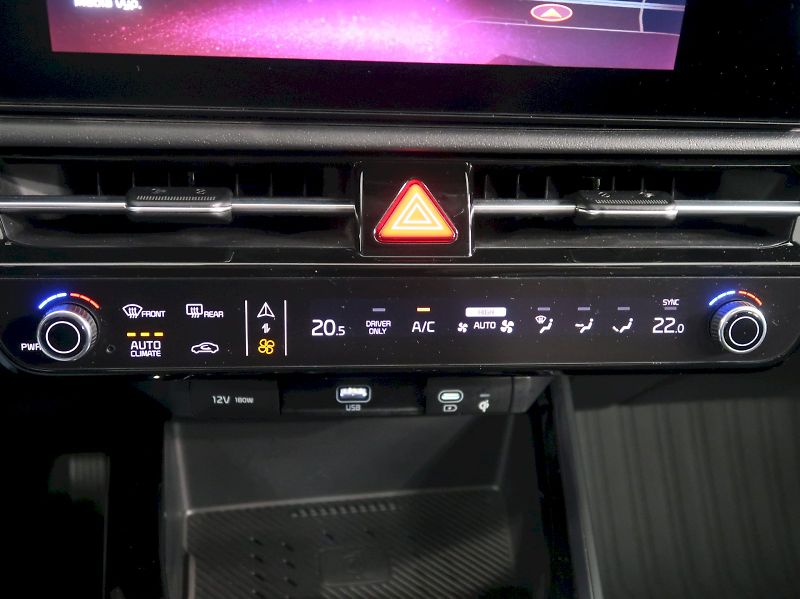 Kia Niro (2022) STYLE 1.6T-GDi 104KW - fotka 28 z 39