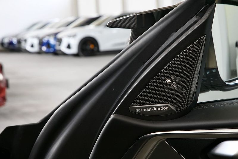 BMW M4 353kW Manuál Carbon KeramBrzdy - fotka 31 z 45