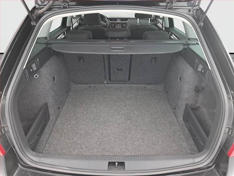 Škoda Octavia (2015) Style 1.6 TDI, Automat - fotka 14 z 19