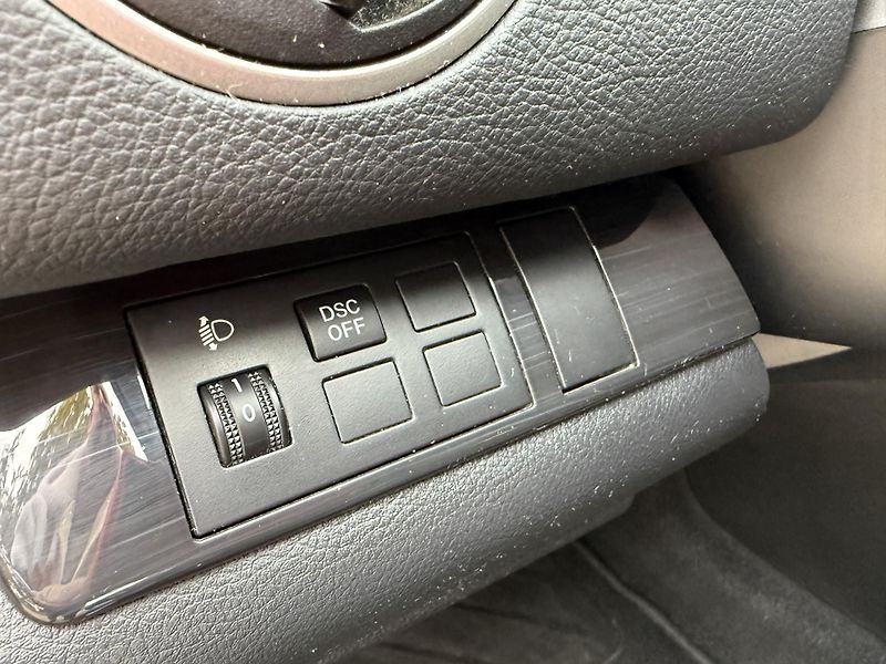 Mazda 6 2.0 Exclusive - fotka 26 z 32
