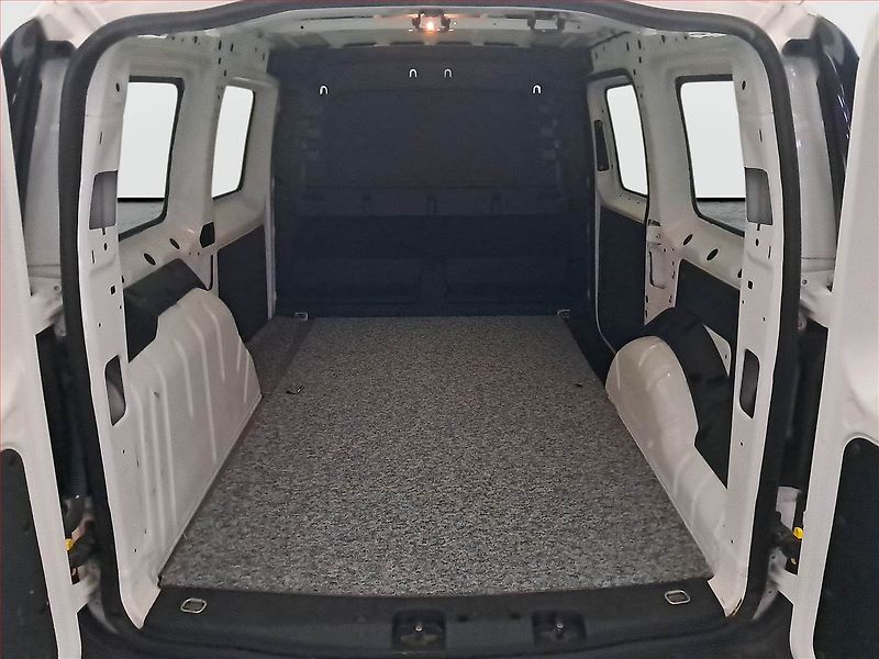 Volkswagen Caddy (2022) Maxi 2.0 TDI - fotka 14 z 18