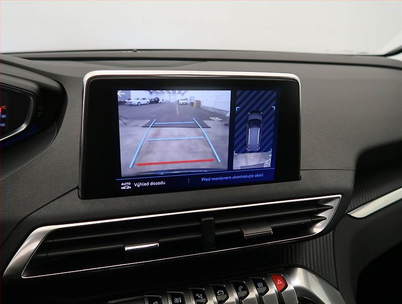Peugeot 3008 (2022) Active 1.5 BlueHDi, digi klima - fotka 17 z 22