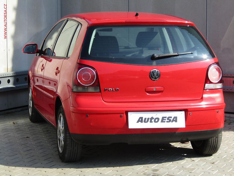 Volkswagen Polo (2005) 1.2i, ČR, AC, park.asist - fotka 6 z 16