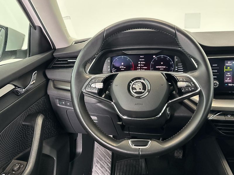 Škoda Octavia Ambition - fotka 18 z 29