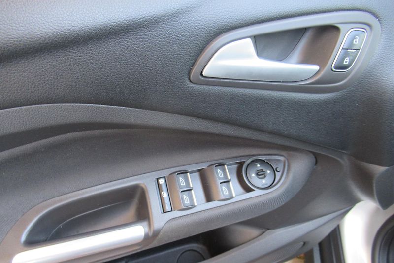 Ford C-MAX  Grand 1.5 TDCi AUTOMAT  KLIMA - fotka 20 z 23