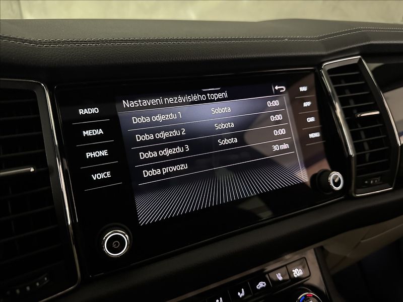 Škoda Kodiaq 2,0 TDi  DSG 4x4 L&K Virtual A - fotka 43 z 50