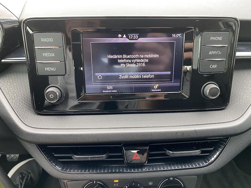 Škoda Fabia 1.0 MPI - 1xMAJ. - 38 000 KM - fotka 21 z 42