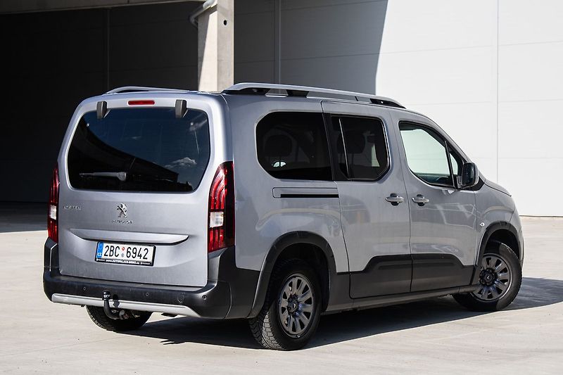 Peugeot Rifter - fotka 6 z 36
