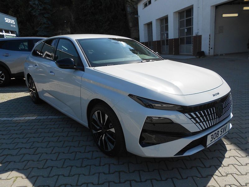 Peugeot 308 ALLURE Hybrid 145 e-DCS6 - fotka 2 z 9