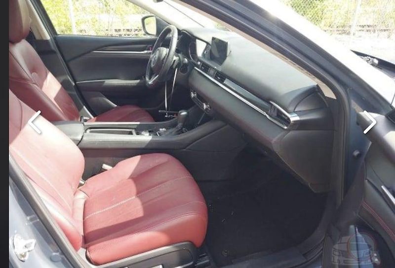Mazda 6 Carbon Edition 2,5 turbo - fotka 8 z 8