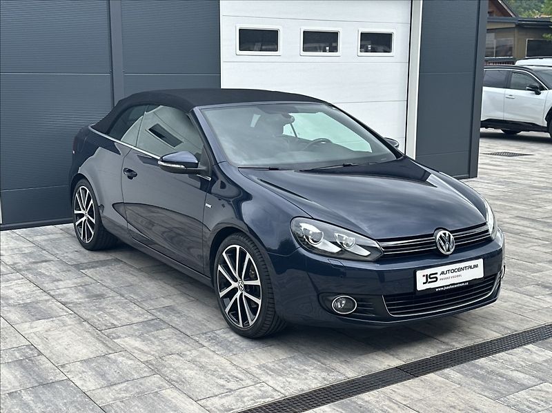 Volkswagen Golf 1,2 TSI 105PS  Cup Cabrio - fotka 5 z 48