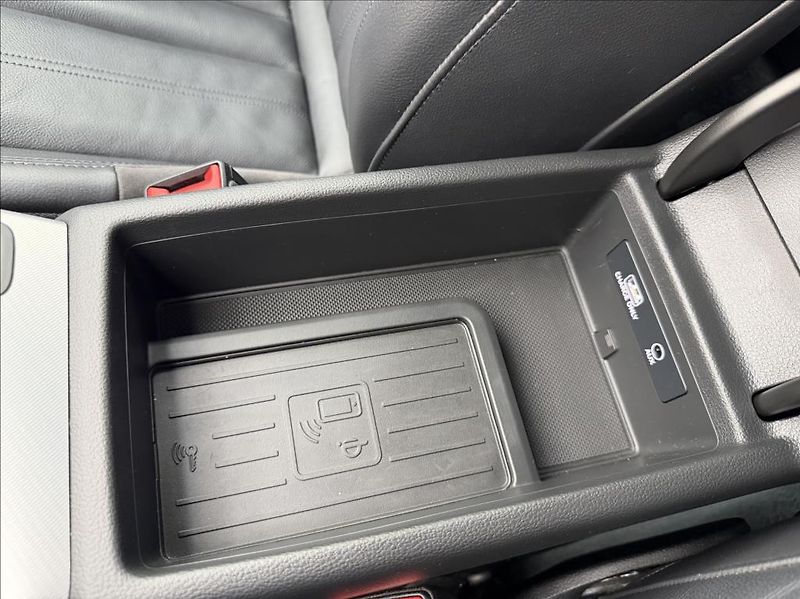 Audi A4 Avant 2,0 TDi, Quattro,TOP STA - fotka 27 z 29