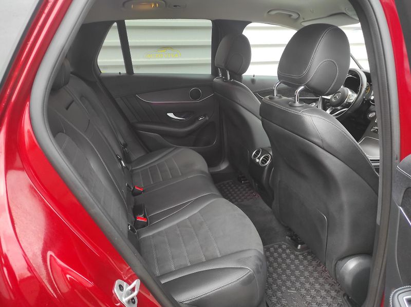 Mercedes-Benz GLC 220D  4matic - fotka 13 z 50
