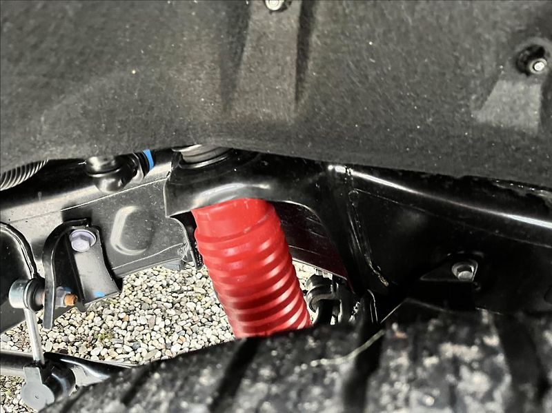 Toyota Sequoia 3,5i-Force MaxTTV6HEV TRD Pro - fotka 49 z 58