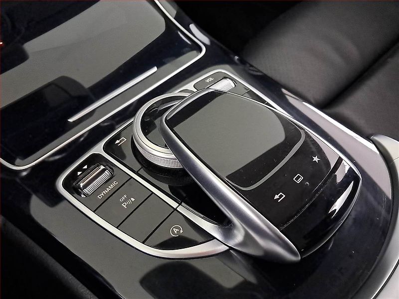 Mercedes-Benz Třídy C (2016) C 250 CDI, Automat, Navi - fotka 20 z 20