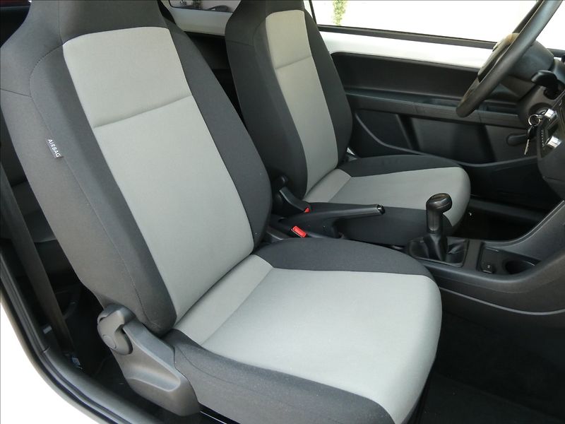Škoda Citigo 1,0 MPi - fotka 18 z 26